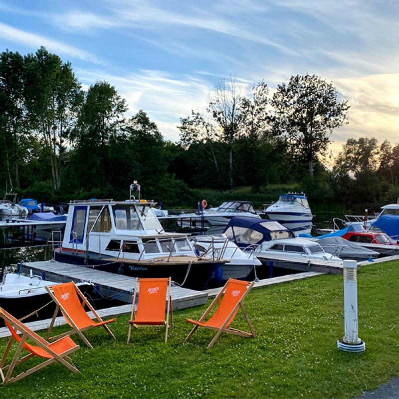 Relaxen Am Hafen